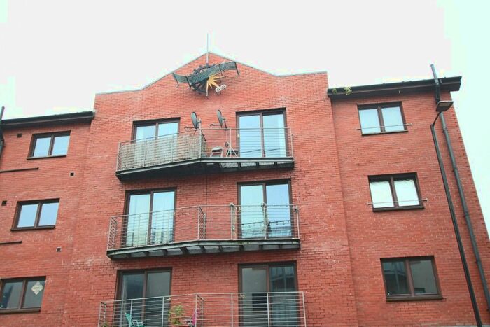 2 Bedroom Flat To Rent In Allan Lane, Dundee, DD1