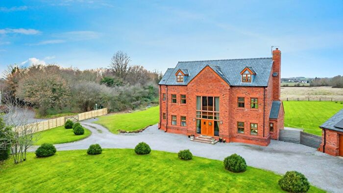 5 Bedroom Detached House For Sale In Upton Lane, Widnes, WA8
