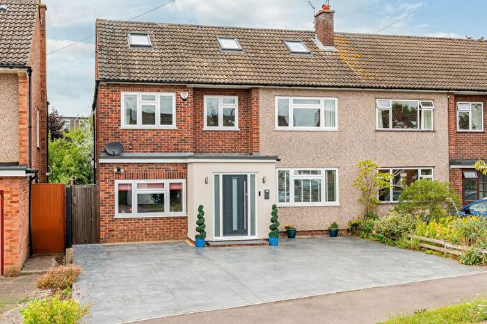 5 Bedroom Semi-Detached House For Sale In Chestnut Avenue, Ware, SG12