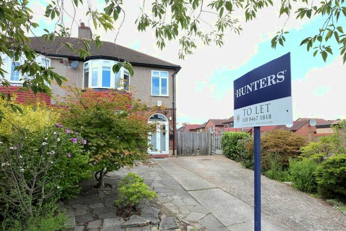 3 Bedroom Semi-Detached House To Rent In Chapel Farm Road, London, SE9