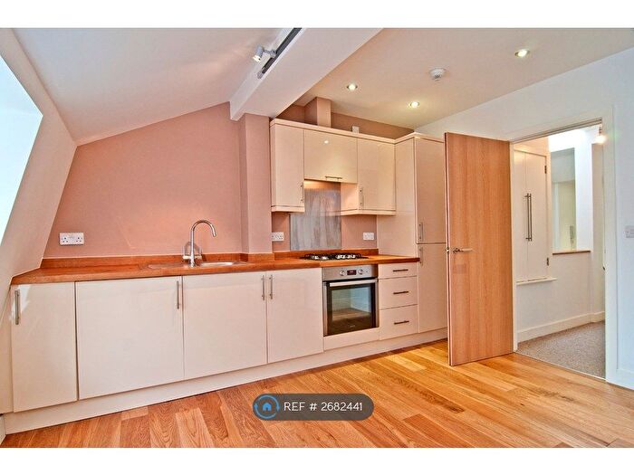 2 Bedroom Flat To Rent In Church Street, Brighton, BN1