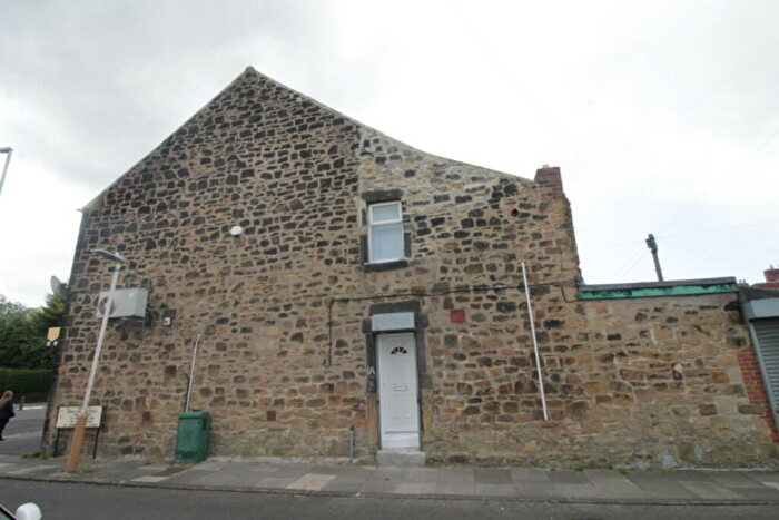 3 Bedroom Maisonette To Rent In Richmond Terrace, Felling, Gateshead, NE10