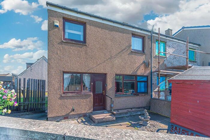 2 Bedroom End Of Terrace House For Sale In West Park, Lochgelly, KY5
