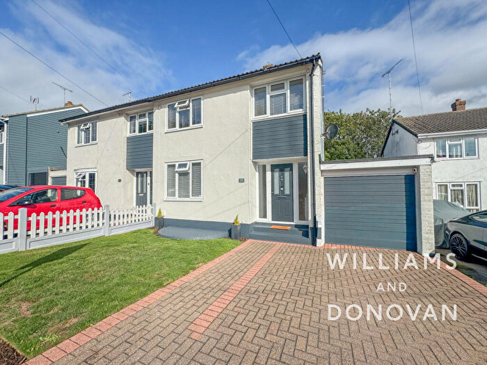 3 Bedroom Semi Detached House For Sale In Orchard Side, Eastwood, SS9