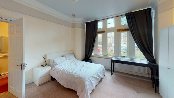 5 Bedroom House To Rent In Fishponds Road, Bristol, BS16