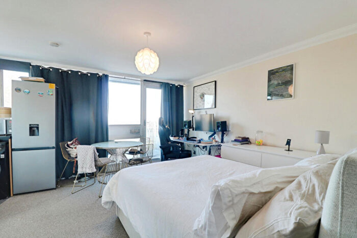 1 Bedroom Flat To Rent In Chichester Road, Southend On Sea, SS1