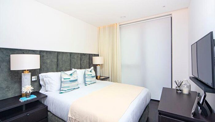 2 Bedroom Apartment To Rent In Charles Clowes Walk, London, SW11
