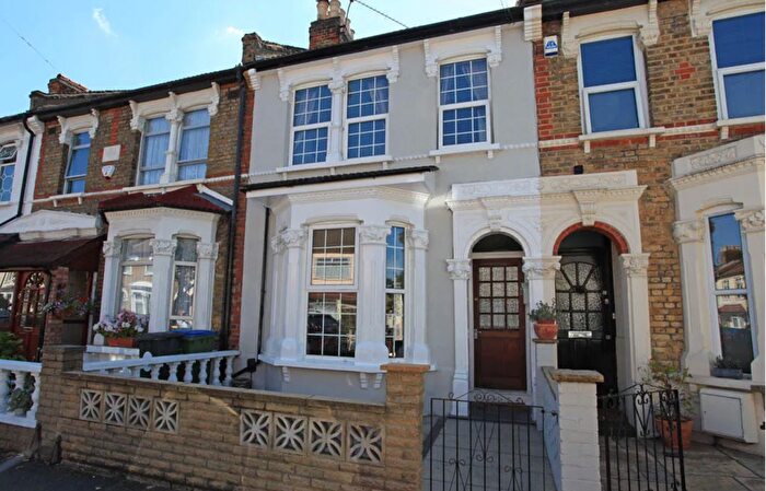 1 Bedroom Flat To Rent In Ramsay Road, London, E7