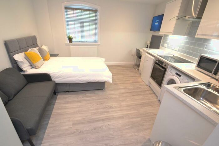 Studio To Rent In Woodborough Road, Nottingham, NG3