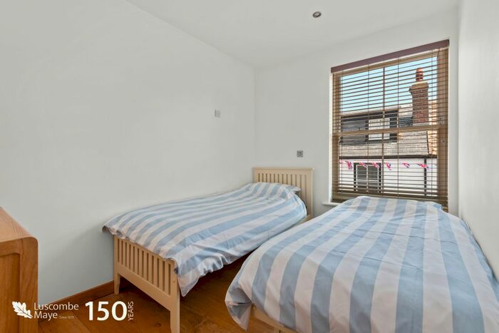 3 Bedroom End Of Terrace House For Sale In Fore Street, Salcombe, TQ8