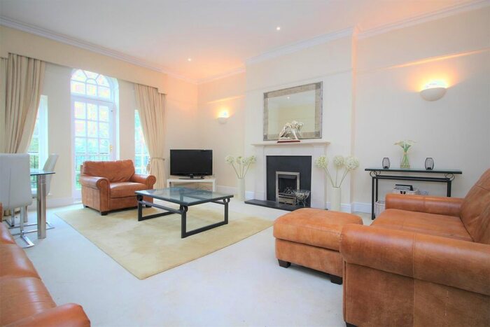 2 Bedroom Flat To Rent In Jesmond Park West, Jesmond, Newcastle Upon Tyne, NE7