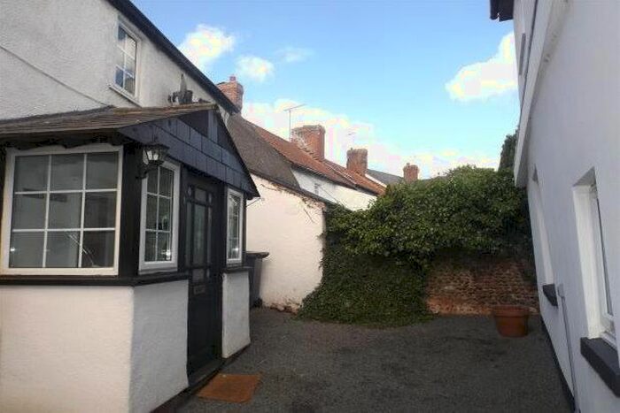 2 Bedroom Cottage To Rent In Woodbury, Exeter, EX5