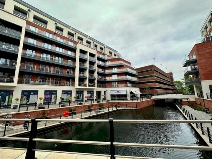 1 Bedroom Flat To Rent In The Colonnade, Maidenhead, SL6