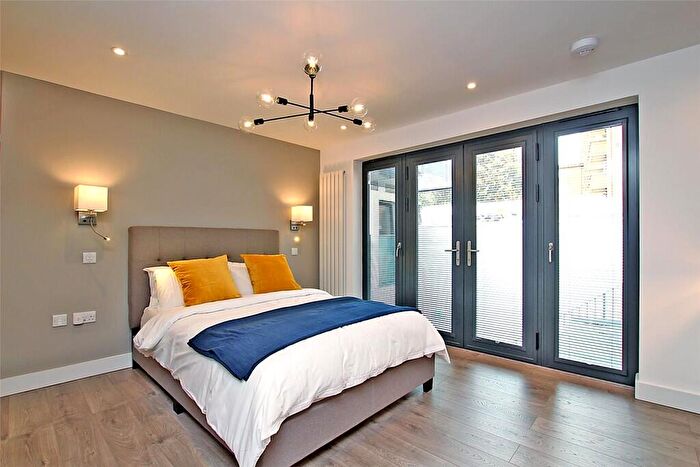 Studio To Rent In Karam Court, Commercial Road, Whitechapel, London, E1