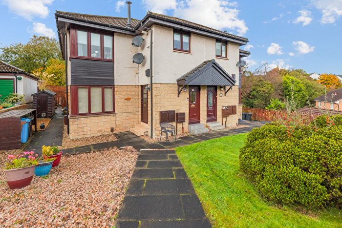 2 Bedroom Flat For Sale In Kirktonside, Barrhead, Glasgow, G78