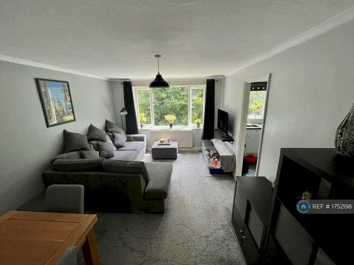 1 Bedroom Flat To Rent In Bournewood Road, Orpington, BR5