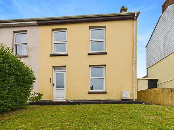 3 Bedroom End Of Terrace House For Sale In Illogan Highway, Redruth - Cash Buyers Only, TR15