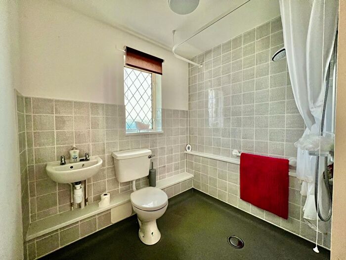 2 Bedroom Bungalow For Sale In Bourne Road Estate, Colsterworth, Grantham, NG33