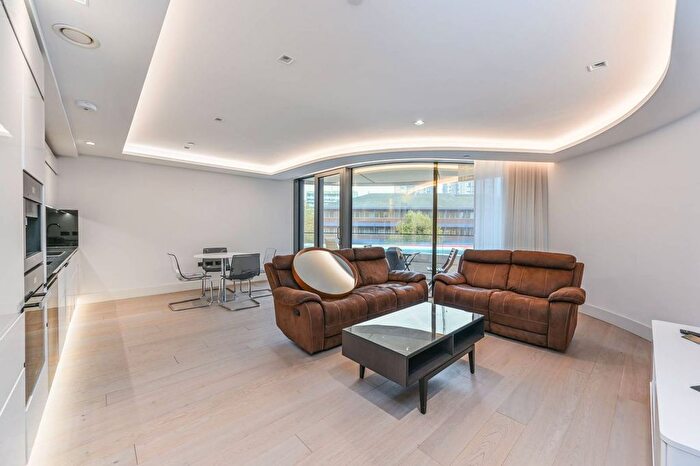 2 Bedroom Flat To Rent In Albert Embankment, Vauxhall, London, SE1