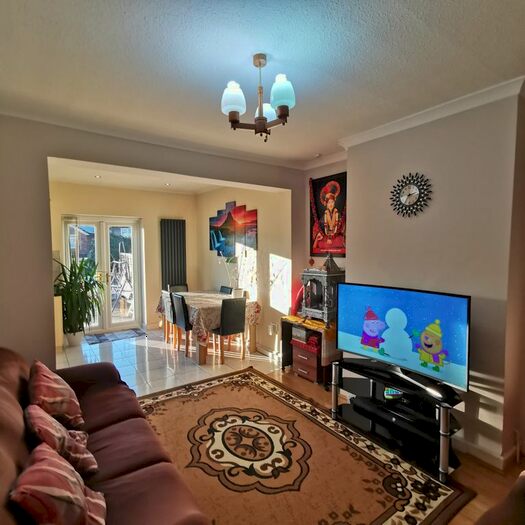 3 Bedroom Terraced House To Rent In Bridgewater Road, Wembley, HA0