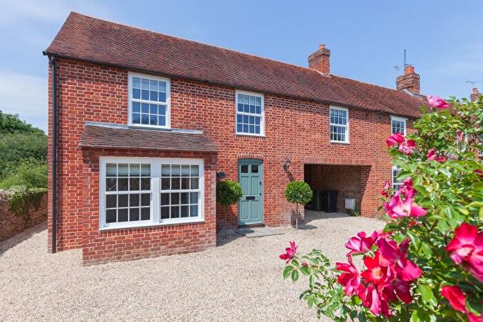 4 Bedroom Link Detached House To Rent In Sutton Wick Lane, Drayton, OX14