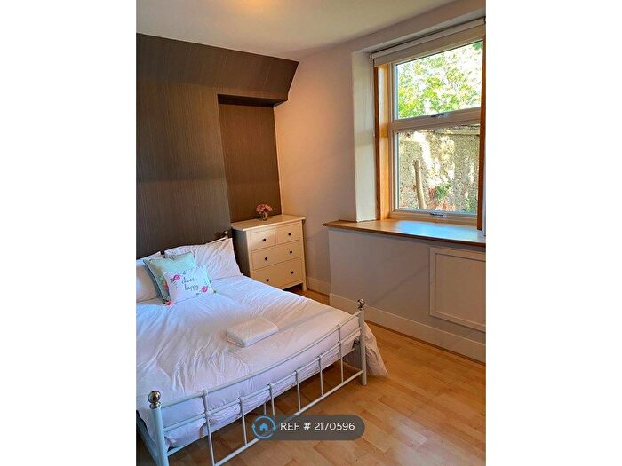 1 Bedroom Flat To Rent In Claremont Street, Aberdeen, AB10