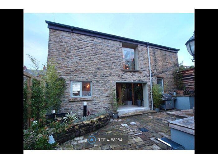 2 Bedroom Detached House To Rent In Western Road, Sheffiled, S10