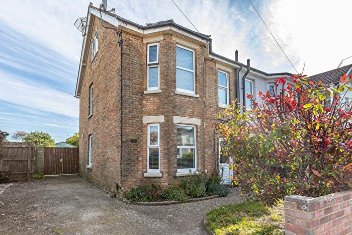 4 Bedroom Semi Detached House For Sale In Fenton Road, Southbourne, BH6