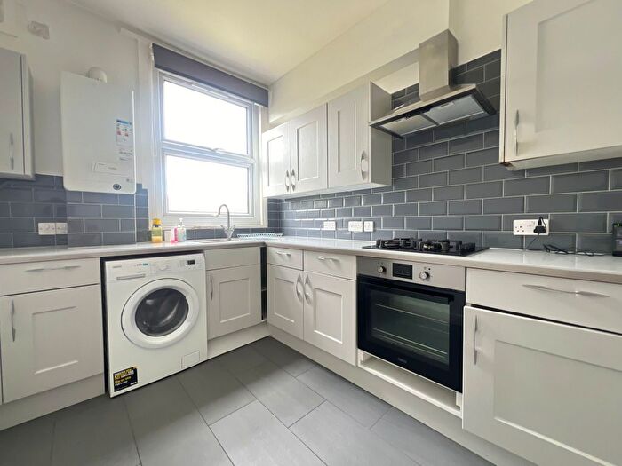 1 Bedroom Flat To Rent In Lansdowne Road, Croydon, CR0