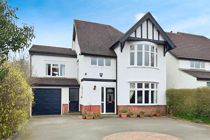 4 Bedroom Detached House For Sale In Wollaton Road, Beeston, NG9
