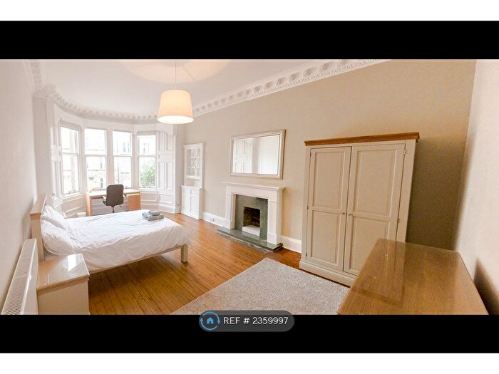 4 Bedroom Flat To Rent In Marchmont, Marchmont, EH9