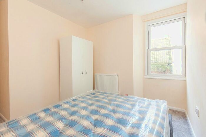 Studio To Rent In Western Road, St. Leonards-On-Sea, East Sussex, TN37