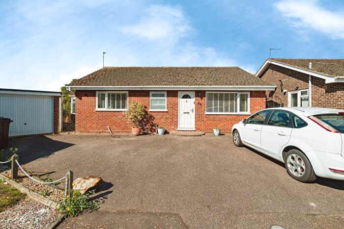 2 Bedroom Detached Bungalow For Sale In Field House Gardens, Diss, IP22