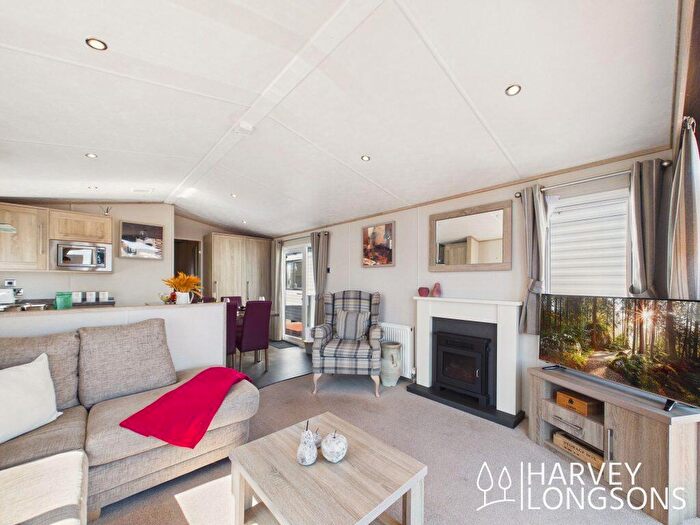 2 Bedroom Park Home For Sale In Amble Links Holiday Park, NE65