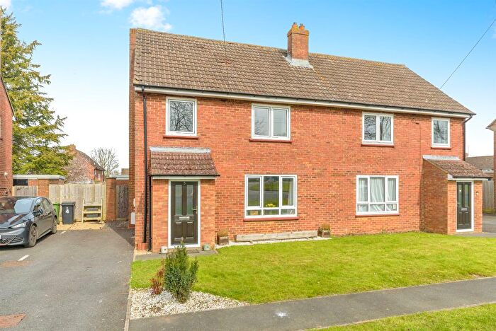 3 Bedroom Semi-Detached House For Sale In Windermere Road, Edith Weston, Oakham, LE15