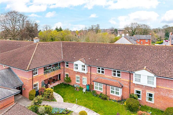 2 Bedroom Apartment For Sale In The Croft, Meadow Drive, Devizes, SN10
