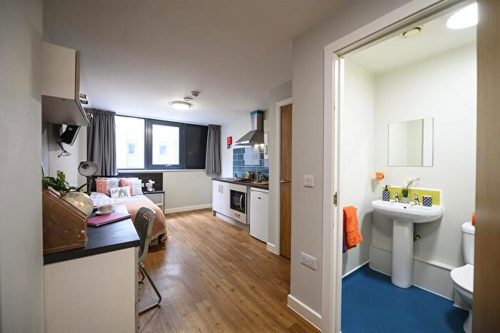 Studio To Rent In Queen Street, Sheffield, S1