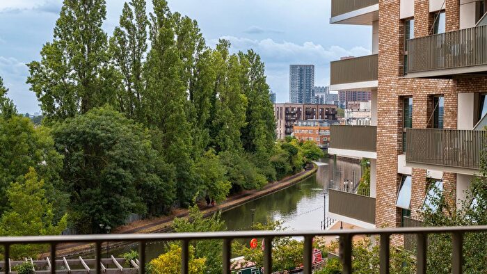 1 Bedroom Flat For Sale In Wembley, Wembley, HA0