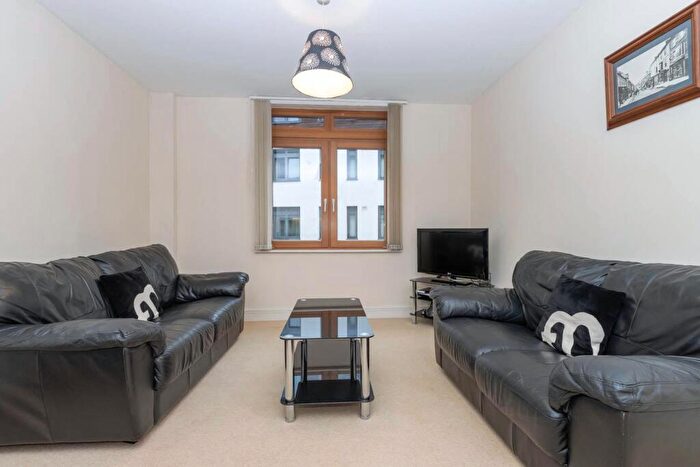 2 Bedroom Apartment To Rent In Postbox, Upper Marshall Street, Birmingham, B1