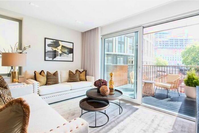 3 Bedroom Flat To Rent In West End Gate, London, W2