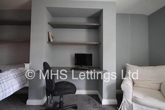 Studio To Rent In Room, Midland Road, Leeds, LS6