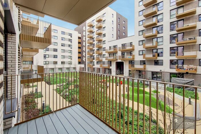 1 Bedroom Flat To Rent In Equipment Works, Vanguard Way, London, Walthamstow, E17