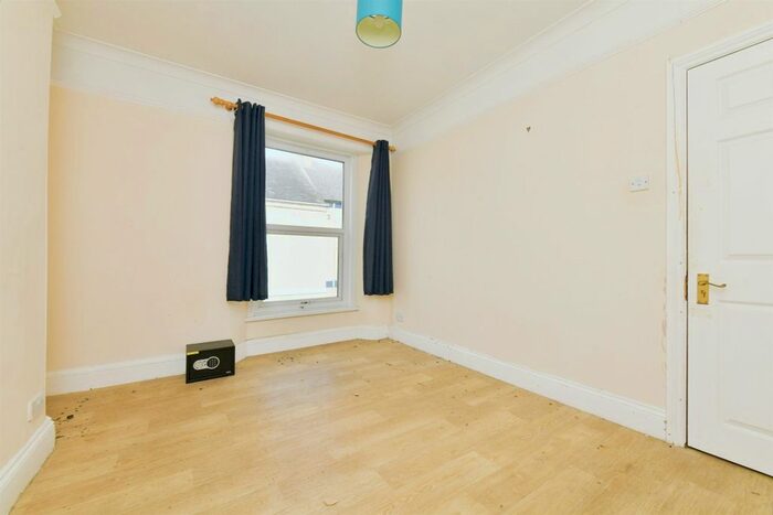 3 Bedroom Terraced House For Sale In Nelson Street, Plymouth, PL4