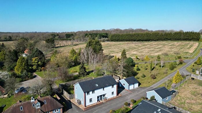 5 Bedroom Detached House For Sale In Little Dale Farm, Colliers Green, Kent, TN17