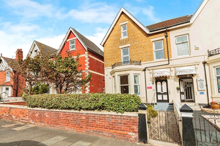 6 Bedroom Semi-Detached House For Sale In Station Road, Blackpool, Lancashire, FY4