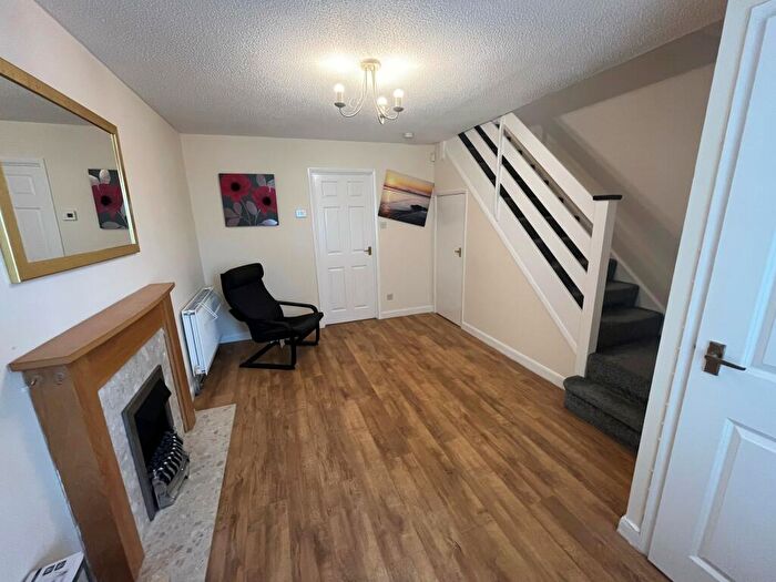 2 Bedroom House To Rent In Hunters Place, Spital Tongues, NE2