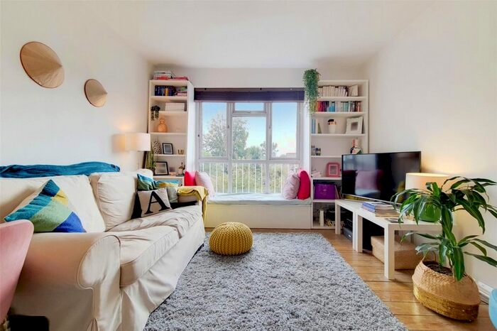 1 Bedroom Flat To Rent In Ward Road, London, N19