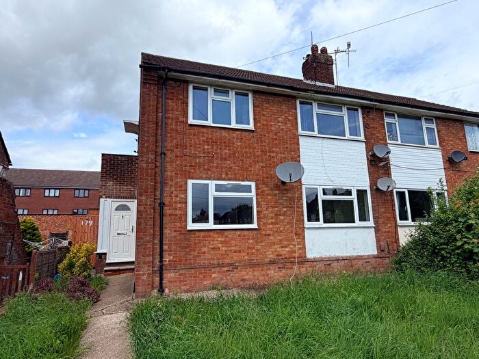 2 Bedroom Flat To Rent In Turners Road North, Luton, Bedfordshire, LU2