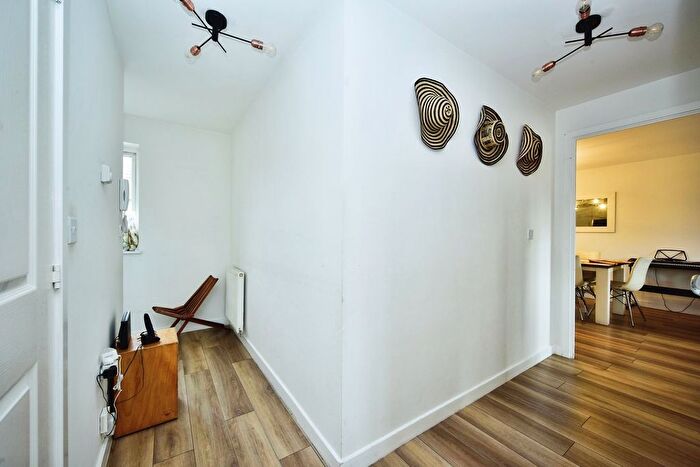 2 Bedroom Flat For Sale In Furfield Chase, Boughton Monchelsea, Maidstone, ME17