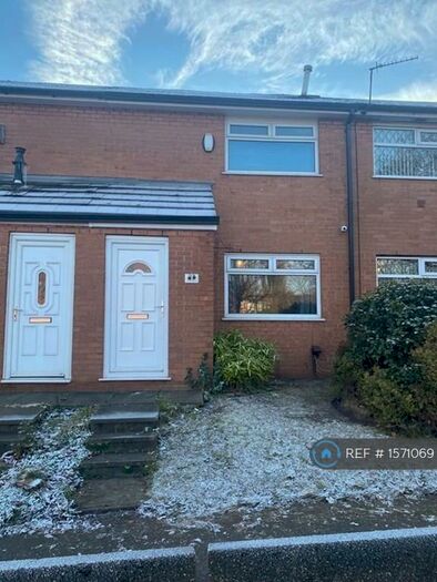 3 Bedroom Terraced House To Rent In Stamford Square, Ashton-Under-Lyne, OL6
